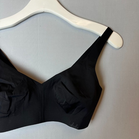 Lululemon Bra Womens 32C Black Like Nothing Lightweight Light Support Breathable - Picture 4 of 14